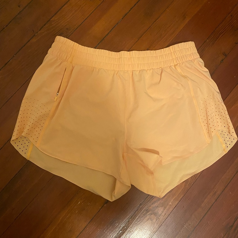 Athleta Hustle 3 inch short